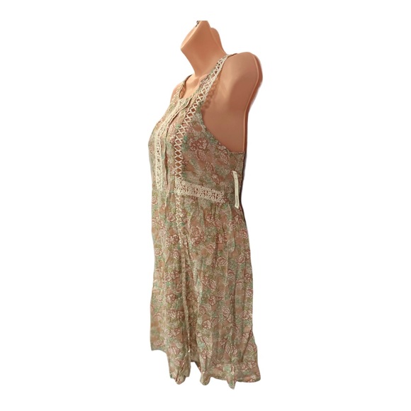 AQUA Rayon Shift Floral Weekend Casual Peasant Nap Dress Crochet Trim Sundress - Picture 7 of 16